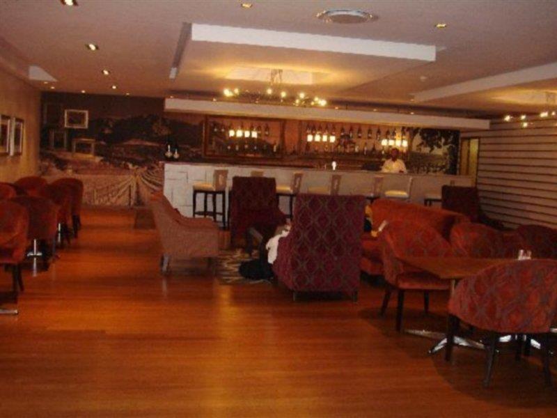 Garden Court Nelson Mandela Boulevard Cidade Do Cabo Exterior foto
